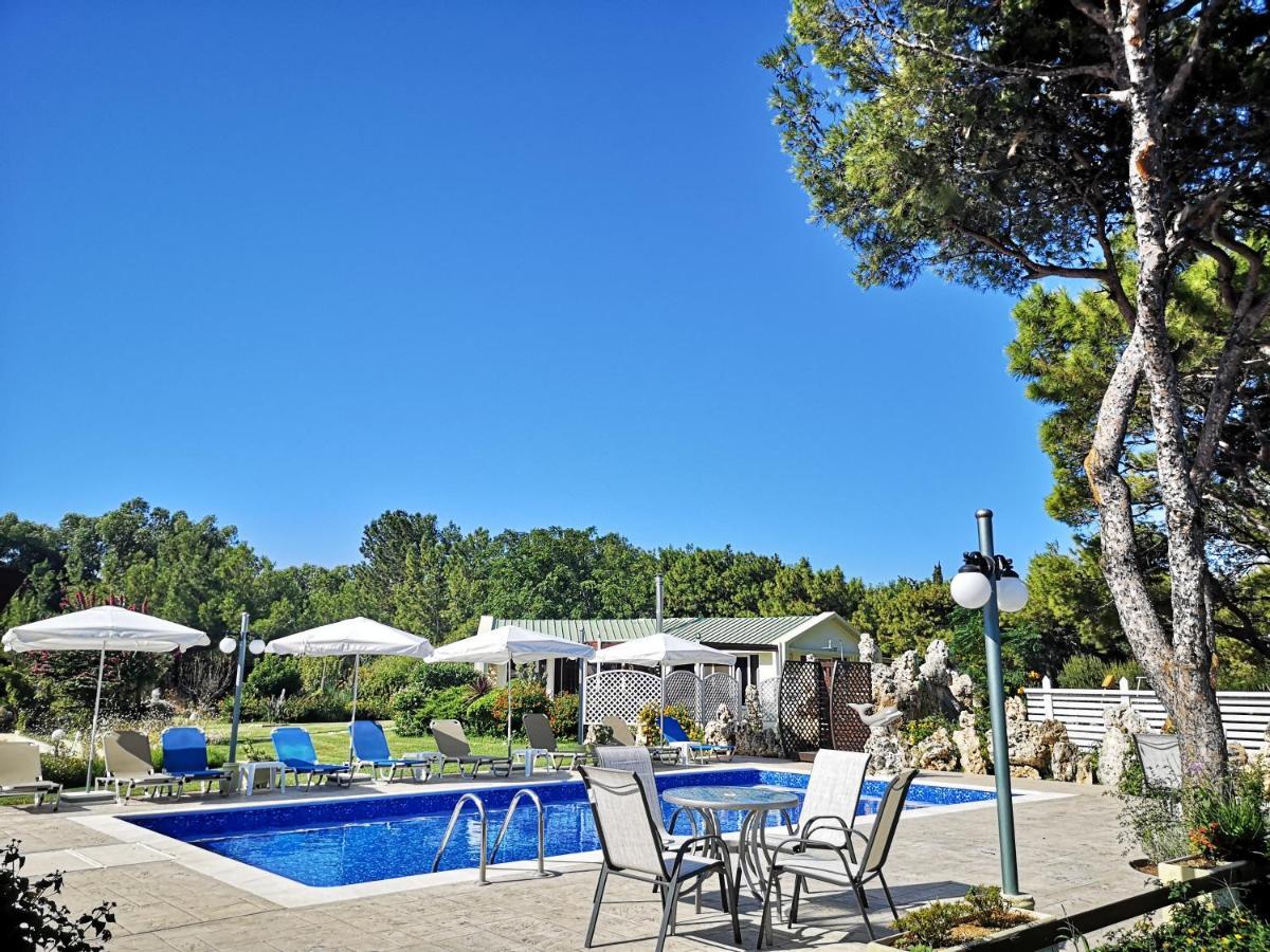 Louis Luxury Villa By Living In Blue Koskinou  Esterno foto