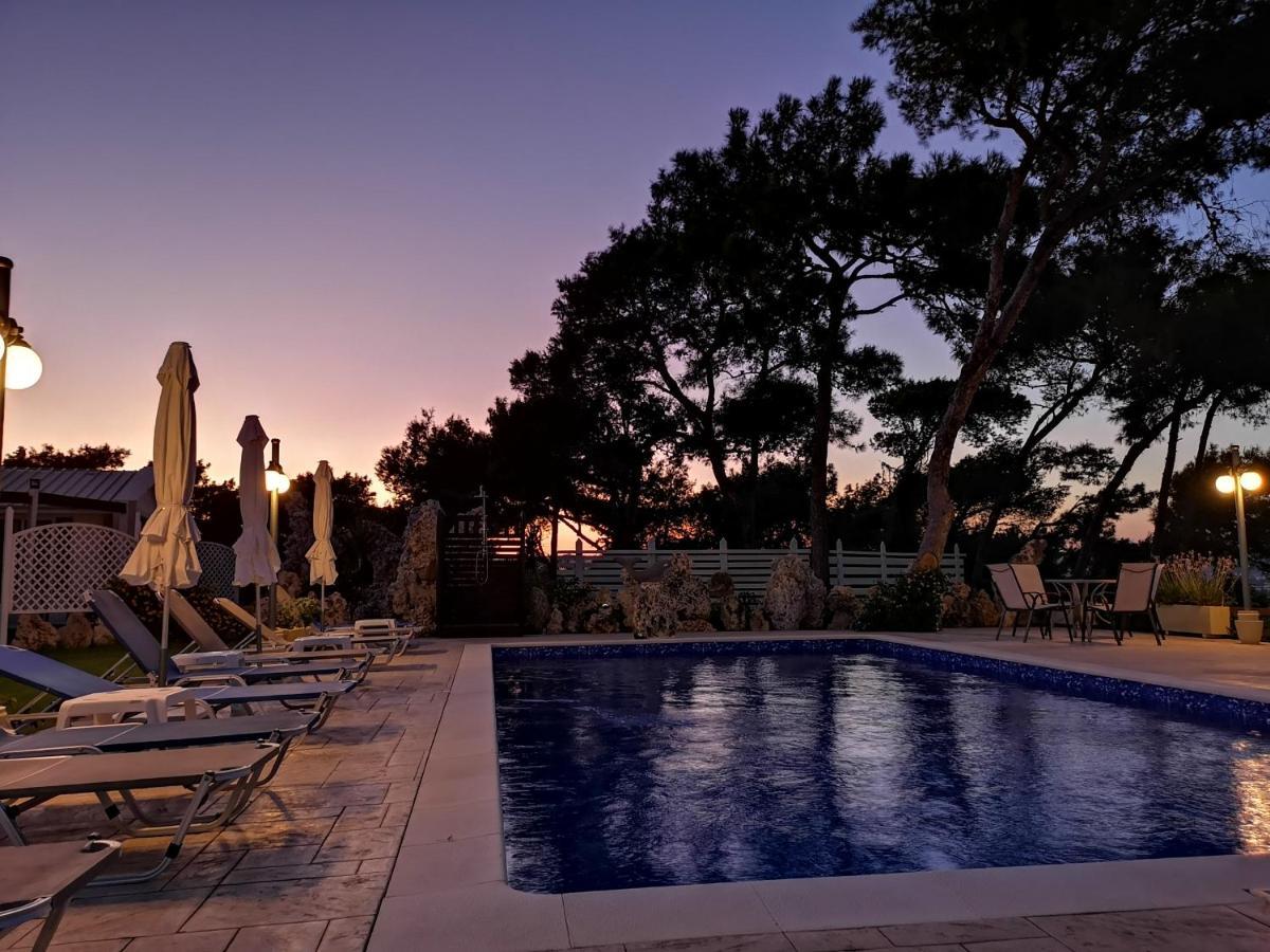 Louis Luxury Villa By Living In Blue Koskinou  Esterno foto