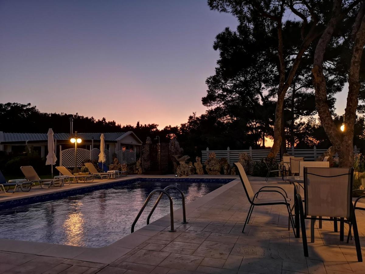 Louis Luxury Villa By Living In Blue Koskinou  Esterno foto