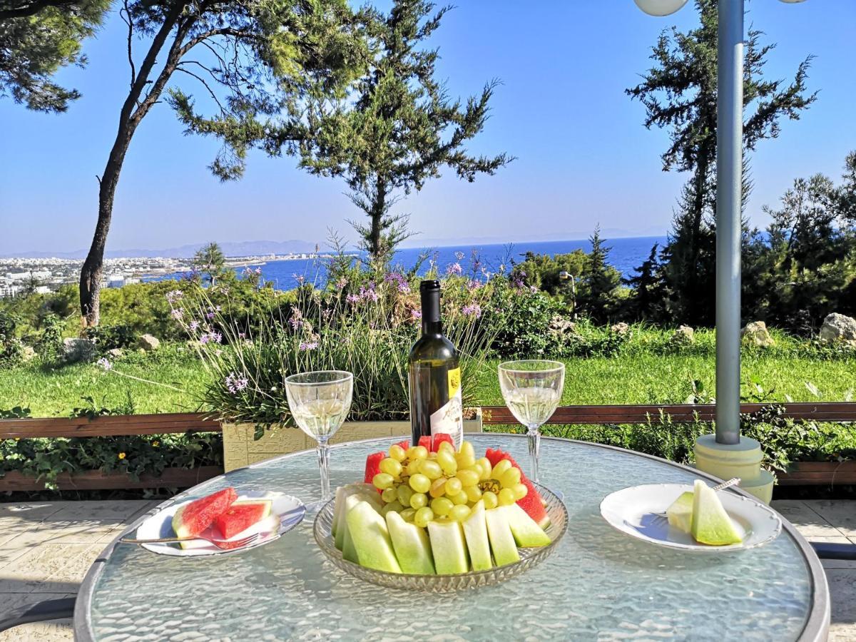 Louis Luxury Villa By Living In Blue Koskinou  Esterno foto